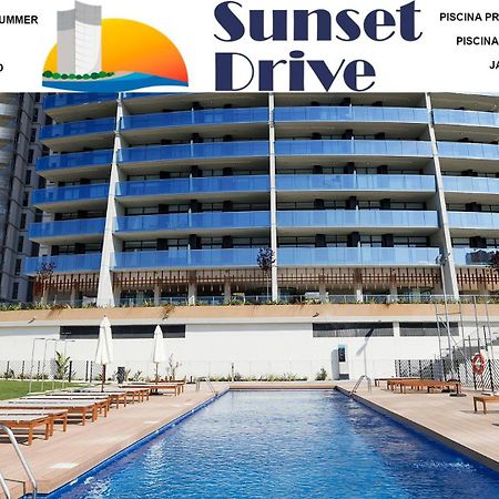Sunset Drive Benidorm By Mar Holidays Екстериор снимка
